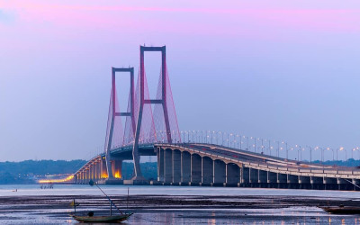Jembatan Nasional Suramadu